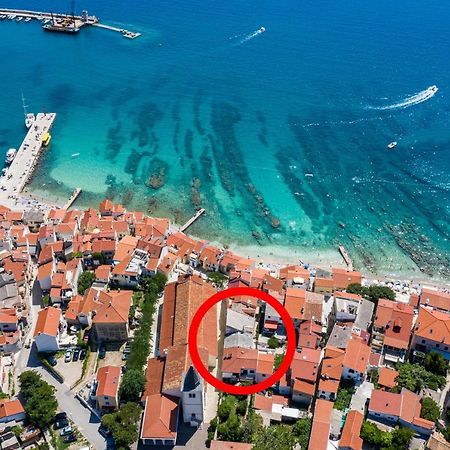 Apartments Neptun Baška Buitenkant foto
