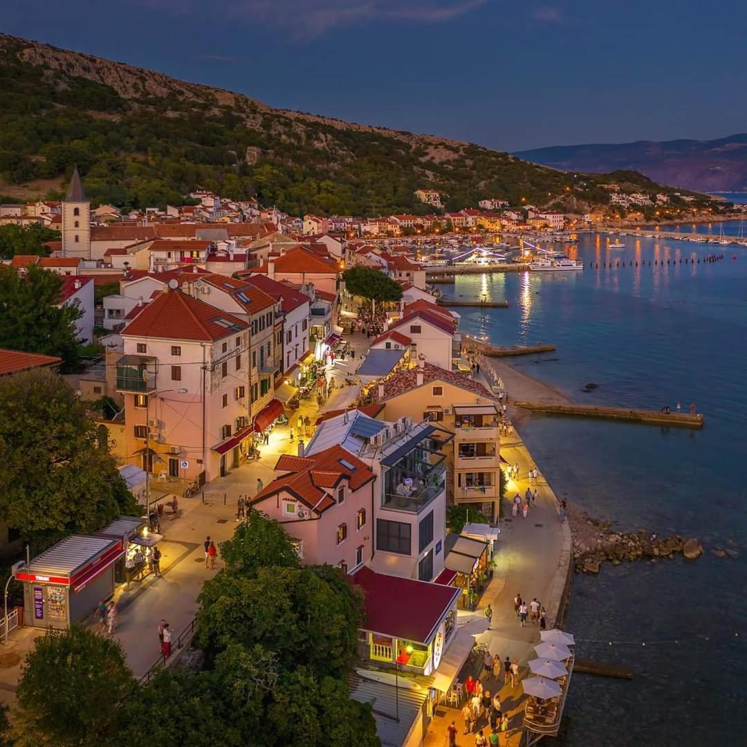 Apartments Neptun Baška Buitenkant foto